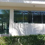 Villa Medici Lacqua II